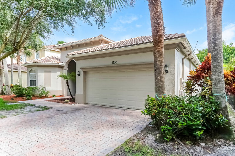 5,430/Mo, 1755 Palisades Dr West Palm Beach, FL 33411 Front View 2