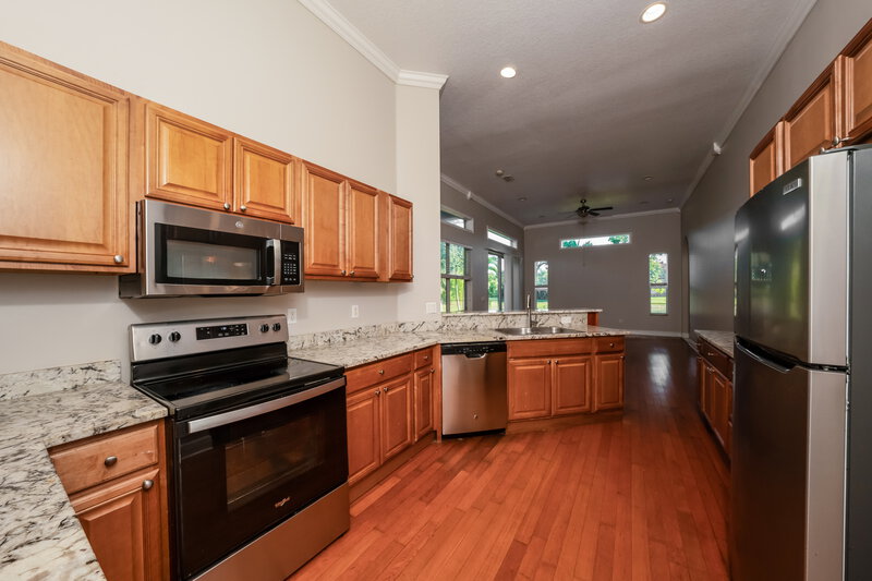 3,650/Mo, 1755 Palisades Dr West Palm Beach, FL 33411 Kitchen View
