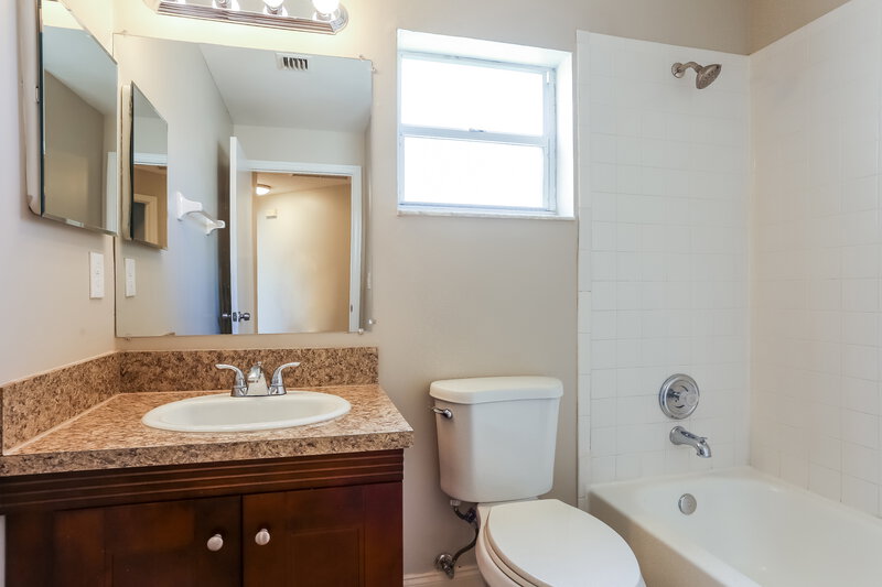 2,630/Mo, 180 Heatherwood Dr Royal Palm Beach, FL 33411 Misc View 16