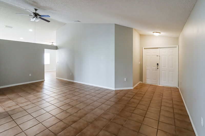 3,340/Mo, 3370 NW 78th Ave Margate, FL 33063 Misc View 3