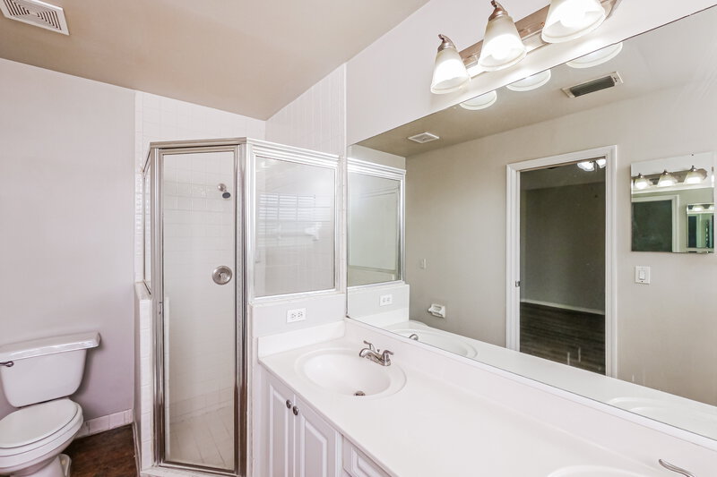 3,315/Mo, 3370 NW 78th Ave Margate, FL 33063 Main Bathroom View