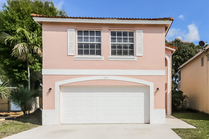3,910/Mo, 4124 Pine Hollow Cir Greenacres, FL 33463 External View