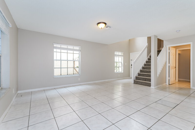 3,530/Mo, 4124 Pine Hollow Cir Greenacres, FL 33463 Living Room View 2
