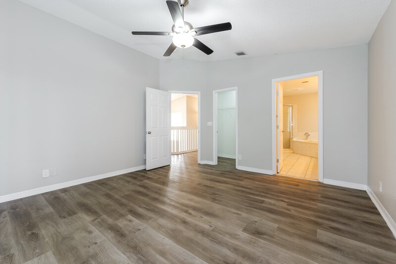 3,530/Mo, 4124 Pine Hollow Cir Greenacres, FL 33463 Main Bedroom View