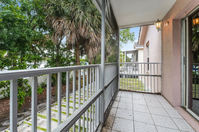 3,530/Mo, 4124 Pine Hollow Cir Greenacres, FL 33463 Balcony View