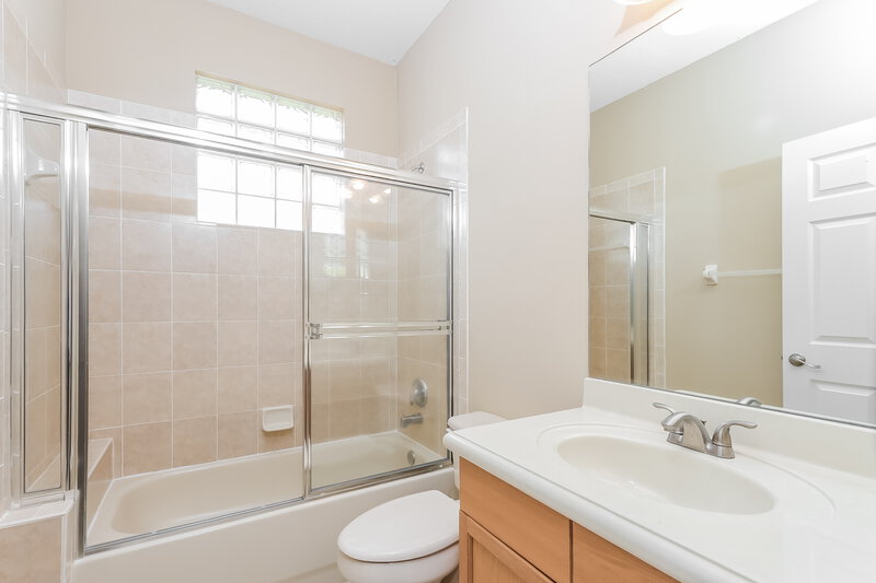3,045/Mo, 7946 Monarch Ct Delray Beach, FL 33446 Bathroom View