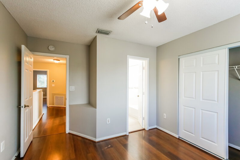 3,435/Mo, 424 Lakeside Cir Sunrise, FL 33326 Bedroom View 5