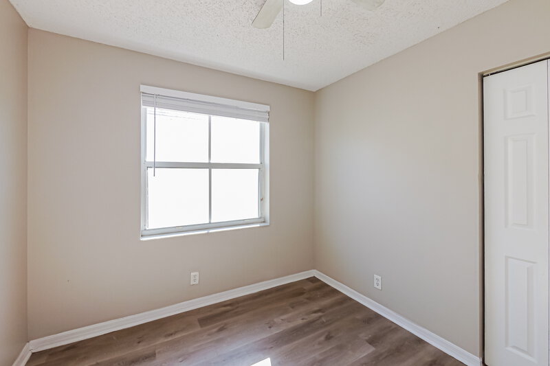 2,995/Mo, 3372 Orinoco Ln Margate, FL 33063 Bedroom View 2