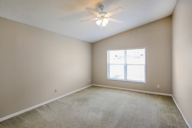 3,350/Mo, 18244 NW 21st St Pembroke Pines, FL 33029 Main Bedroom View 2