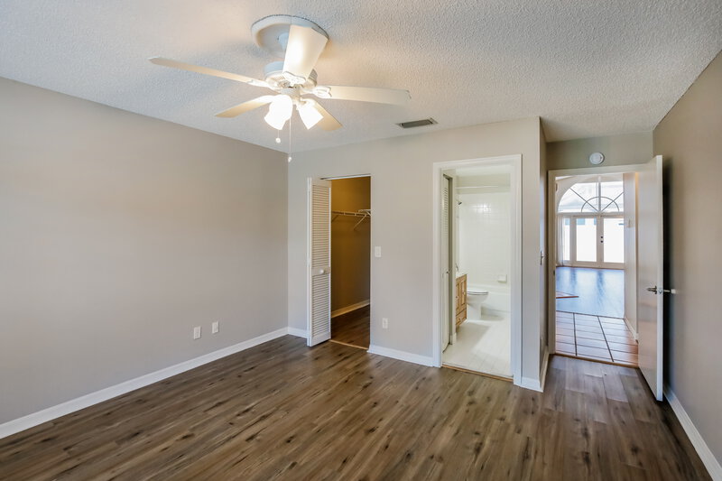 3,350/Mo, 18244 NW 21st St Pembroke Pines, FL 33029 Bedroom View 2