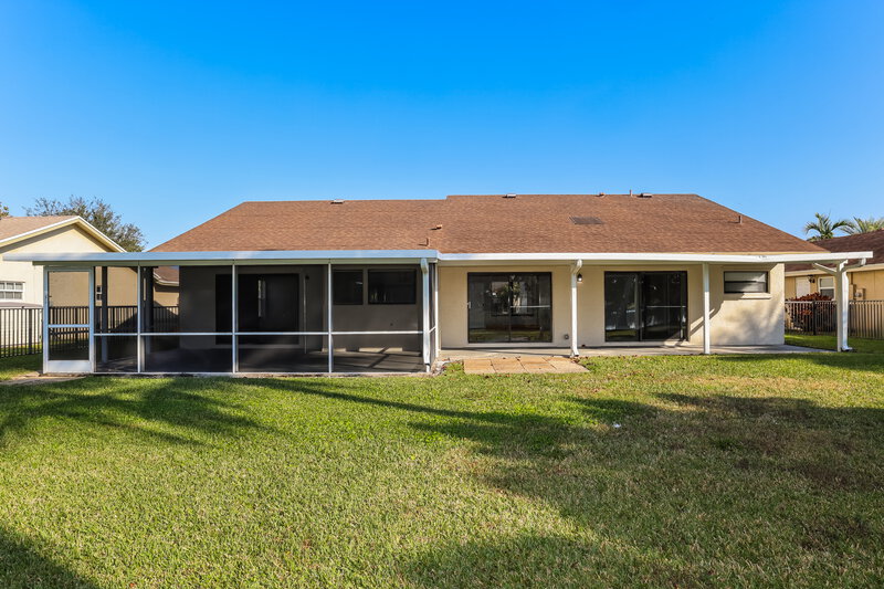 3,445/Mo, 9670 Lancaster Pl Boca Raton, FL 33434 Rear View