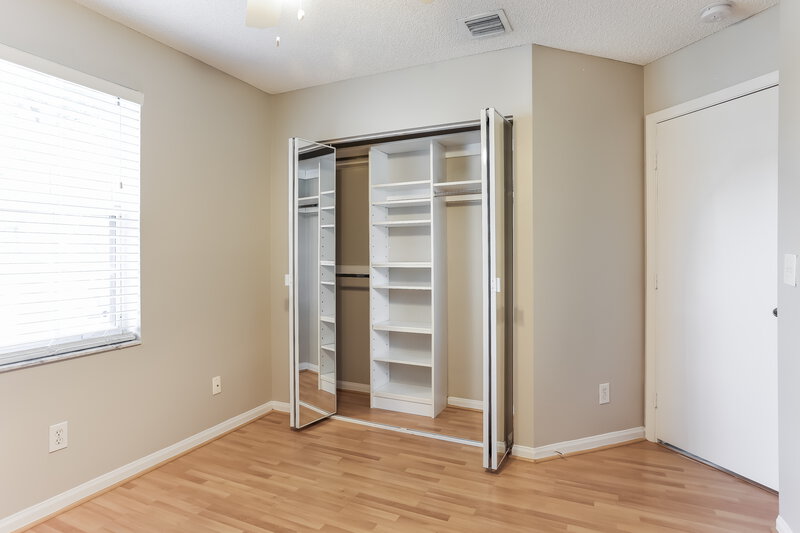 3,895/Mo, 15400 SW 51st Mnr Davie, FL 33331 Bedroom View 2