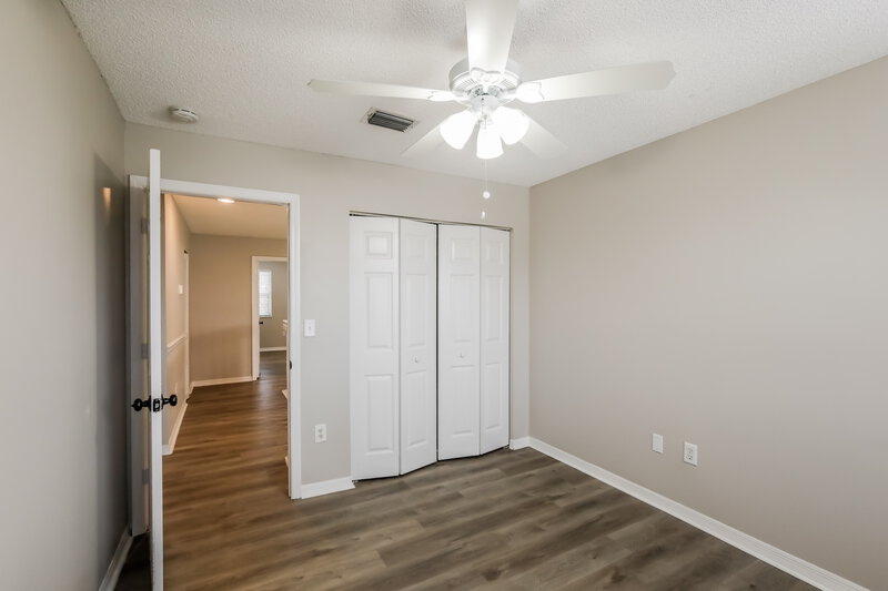 3,560/Mo, 9079 SW 157th Ct Miami, FL 33196 Bedroom View