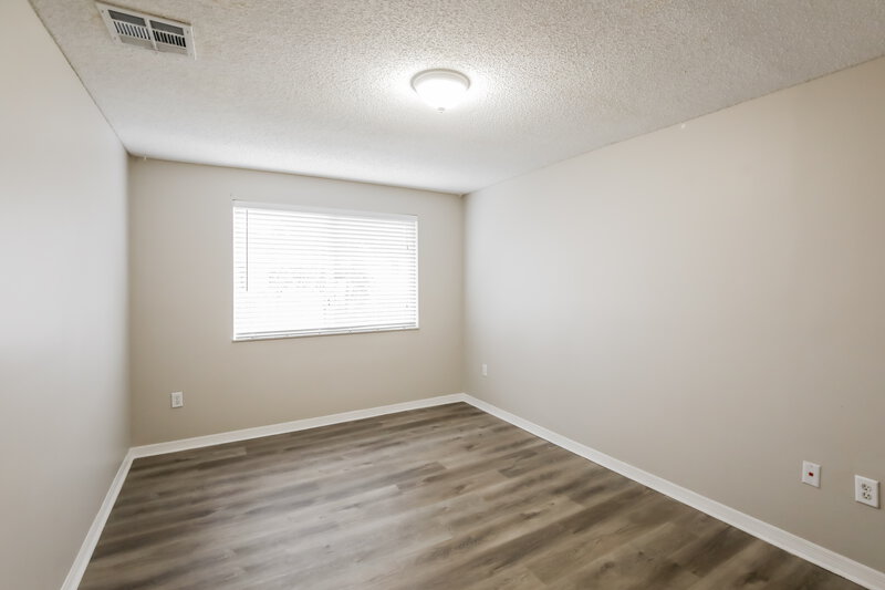 3,560/Mo, 9079 SW 157th Ct Miami, FL 33196 Bedroom View 3