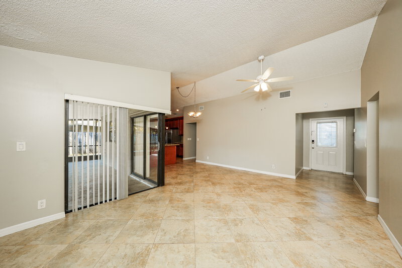 3,025/Mo, 9224 Edgemont Ln Boca Raton, FL 33434 Living Room View 2