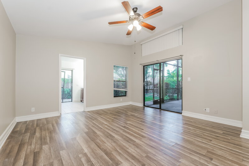 3,610/Mo, 21020 Woodspring Ave Boca Raton, FL 33428 Main Bedroom View