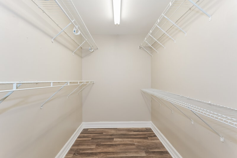 3,835/Mo, 21020 Woodspring Ave Boca Raton, FL 33428 Walk In Closet View