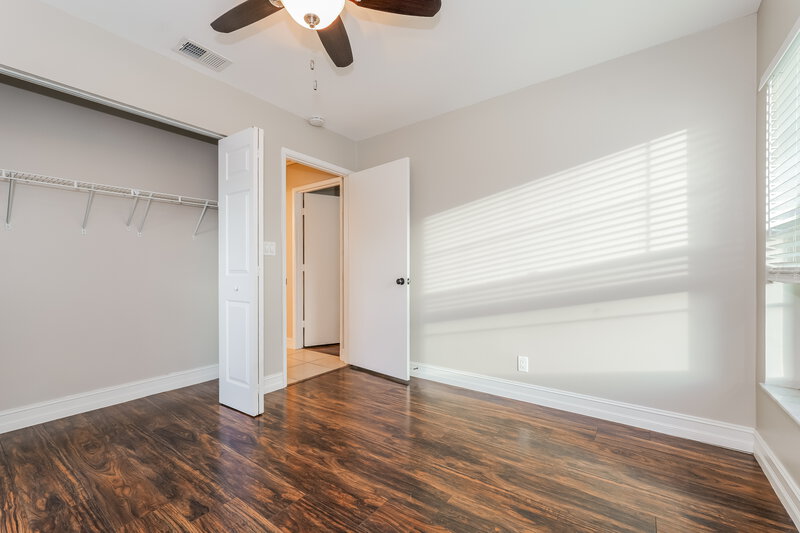 3,610/Mo, 21020 Woodspring Ave Boca Raton, FL 33428 Bedroom View 3
