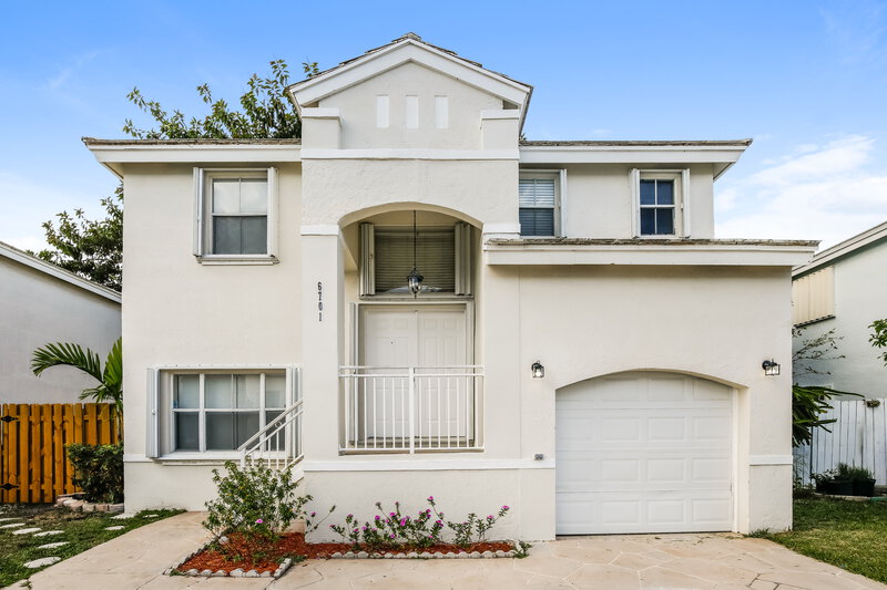 3,130/Mo, 6701 Fern St Margate, FL 33063 External View