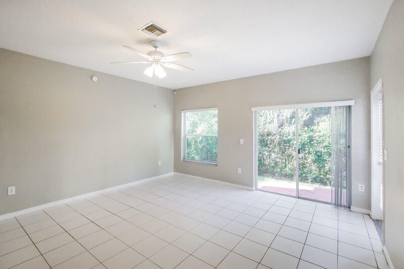 3,900/Mo, 1117 NW 97th Dr Coral Springs, FL 33071 Family Room View