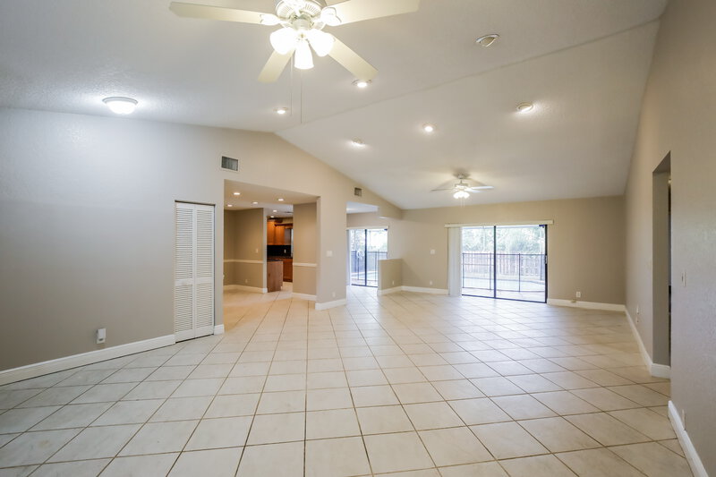 3,760/Mo, 3820 NW 72nd Dr Coral Springs, FL 33065 Living Room View