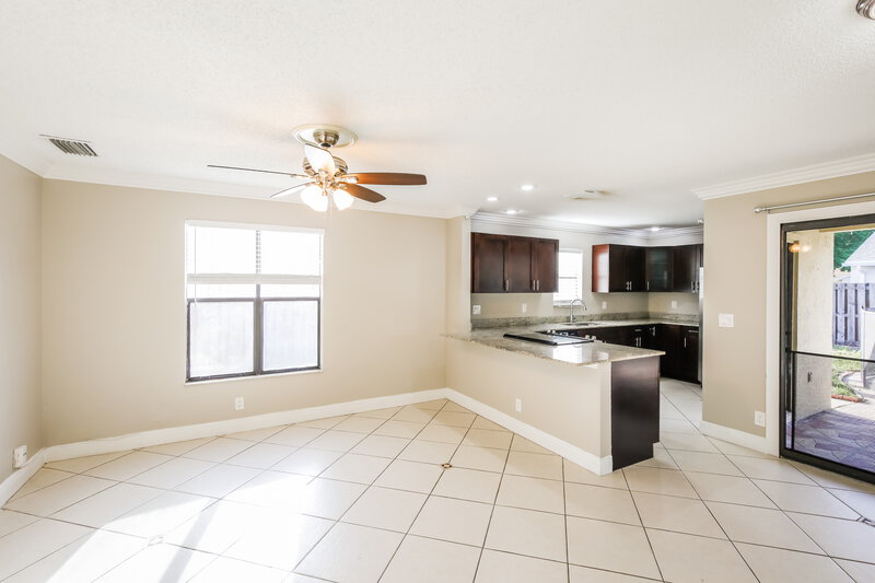 3,990/Mo, 11235 NW 43rd Pl Coral Springs, FL 33065 Dining Room View