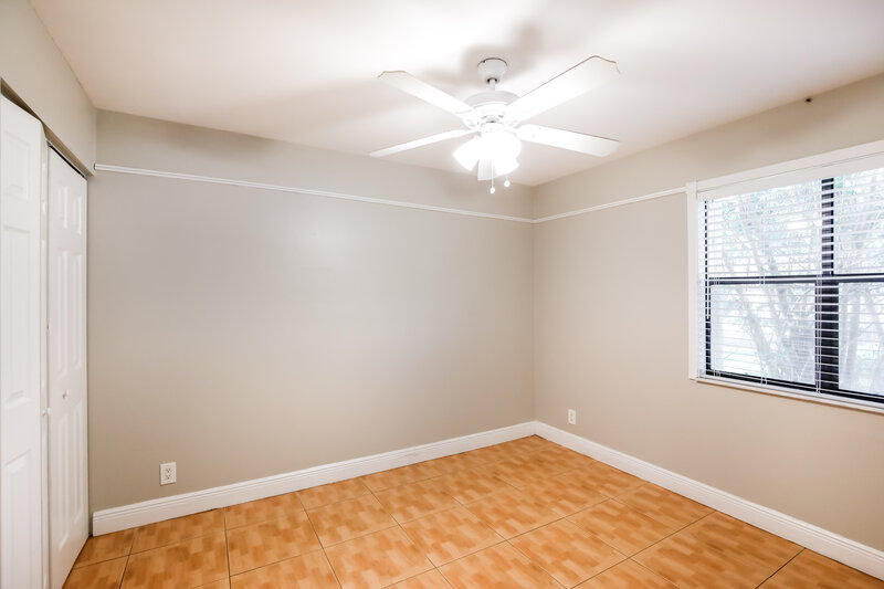 3,990/Mo, 11235 NW 43rd Pl Coral Springs, FL 33065 Bedroom View 2