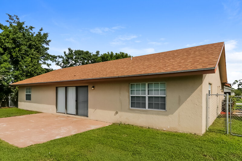 4,510/Mo, 9702 Nevada Pl Boca Raton, FL 33434 Rear View