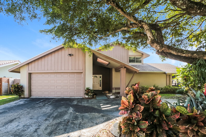 5,120/Mo, 12762 SW 116th Ter Miami, FL 33186 External View