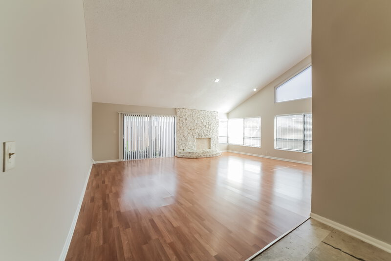 5,120/Mo, 12762 SW 116th Ter Miami, FL 33186 Living Room View