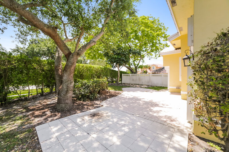 3,385/Mo, 7770 Highlands Cir Margate, FL 33063 Rear View