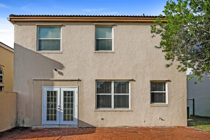 3,520/Mo, 1449 NW 153rd Ave Pembroke Pines, FL 33028 Rear View