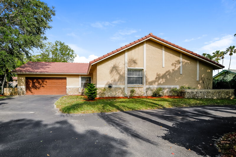 3,480/Mo, 4081 NW 115th Ave Coral Springs, FL 33065 External View