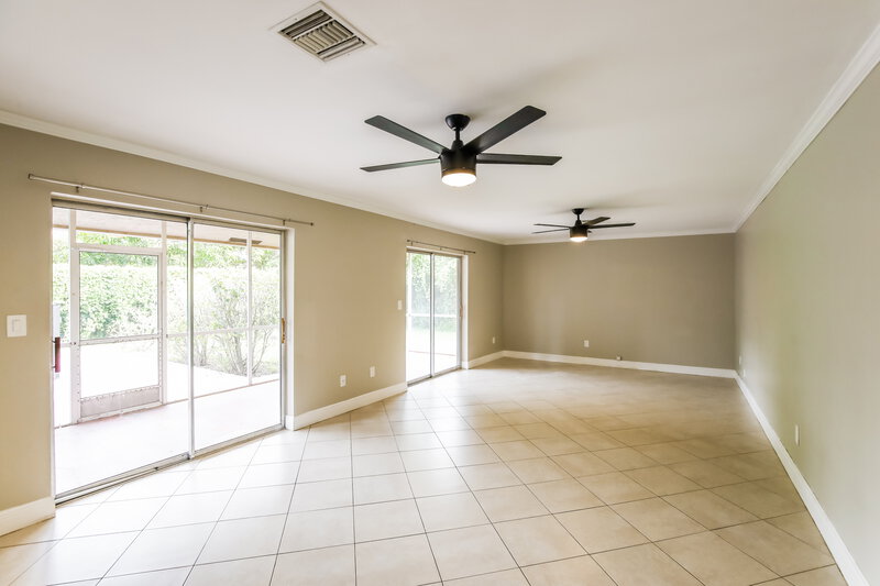 3,025/Mo, 4081 NW 115th Ave Coral Springs, FL 33065 Living Room View 2