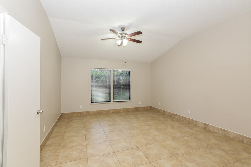 2,785/Mo, 108 Sherwood Dr Royal Palm Beach, FL 33411 Main Bedroom View