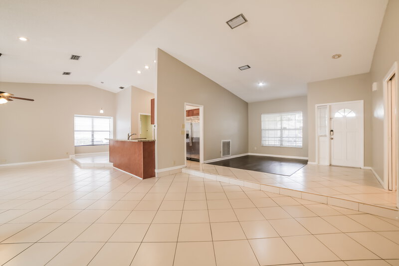 4,160/Mo, 10768 NW 17th St Coral Springs, FL 33071 Living Room View