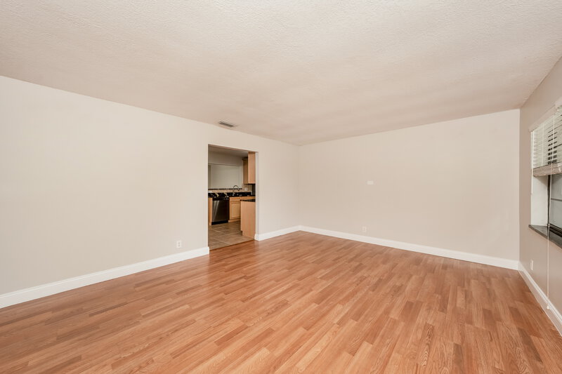 2,995/Mo, 9104 Affirmed Ln Boca Raton, FL 33496 Living Room View