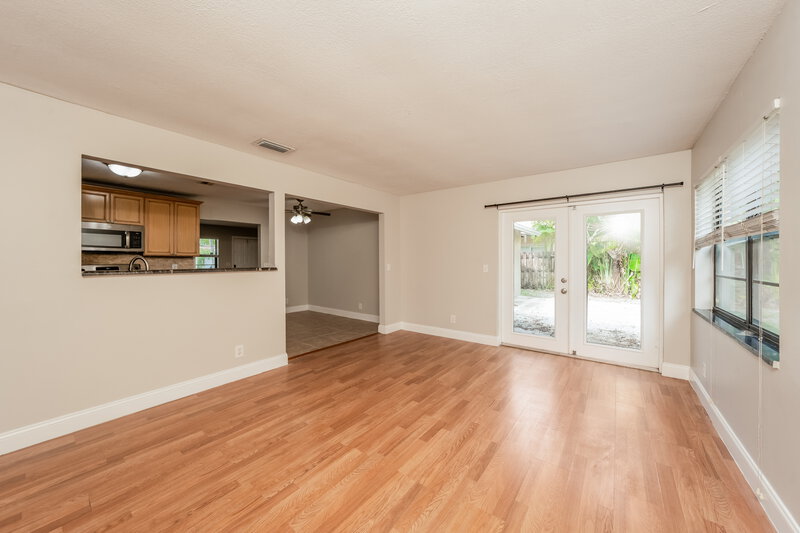 2,995/Mo, 9104 Affirmed Ln Boca Raton, FL 33496 Family Room View