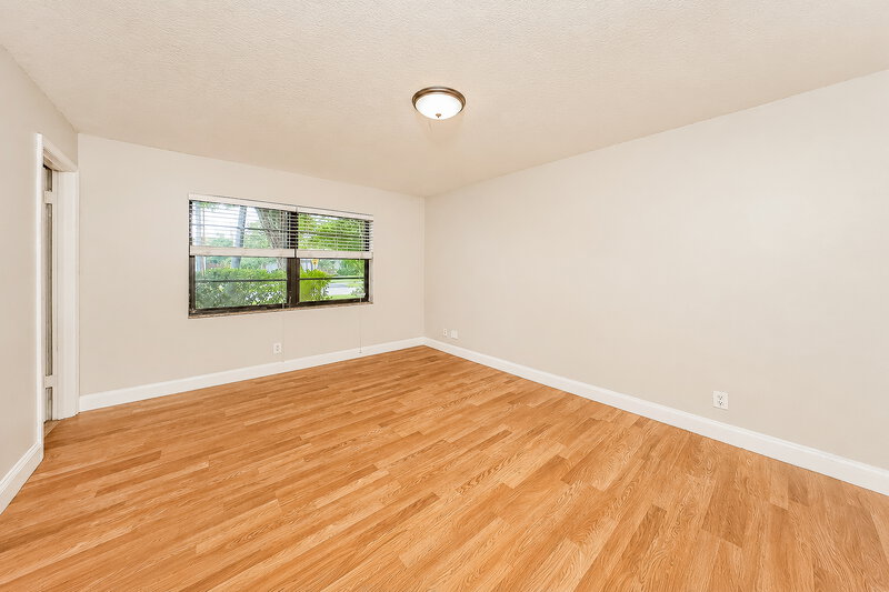2,995/Mo, 9104 Affirmed Ln Boca Raton, FL 33496 Main Bedroom View
