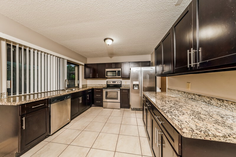 3,655/Mo, 11410 Pine Valley Dr Wellington, FL 33414 Kitchen View