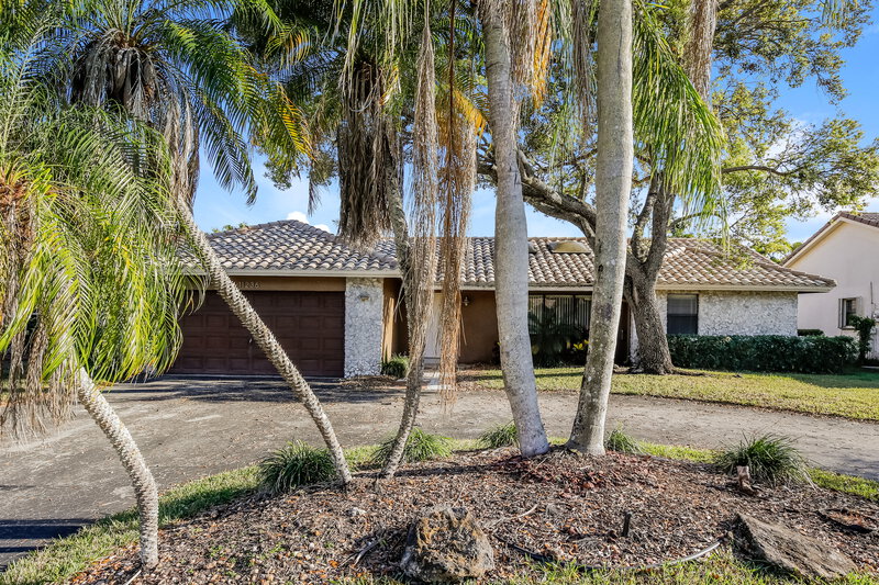 5,250/Mo, 11236 NW 7th St Coral Springs, FL 33071 External View