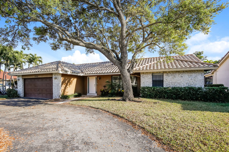 5,250/Mo, 11236 NW 7th St Coral Springs, FL 33071 Front View