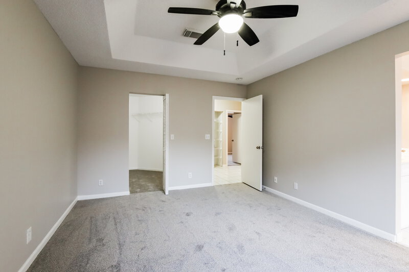 2,975/Mo, 4792 NW 5th Pl Coconut Creek, FL 33063 Main Bedroom View 2