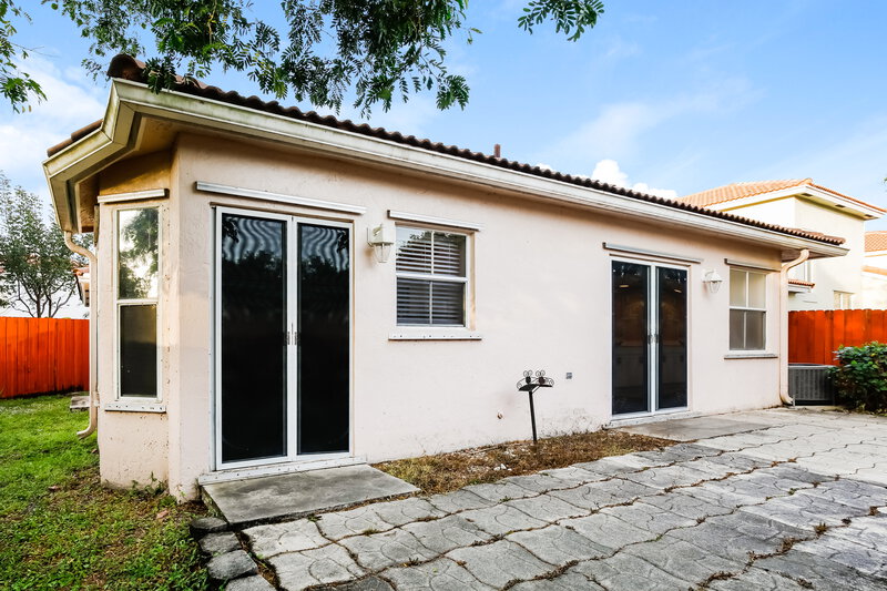 2,975/Mo, 4792 NW 5th Pl Coconut Creek, FL 33063 Rear View