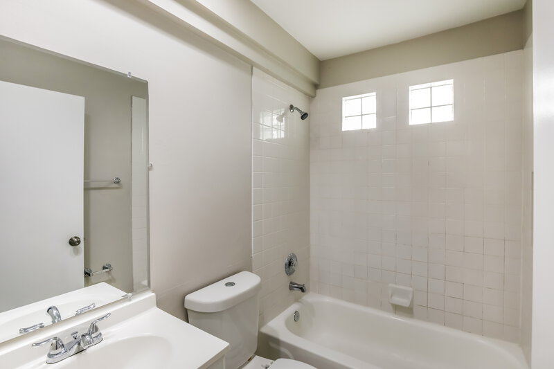 3,055/Mo, 4792 NW 5th Pl Coconut Creek, FL 33063 Misc View 16