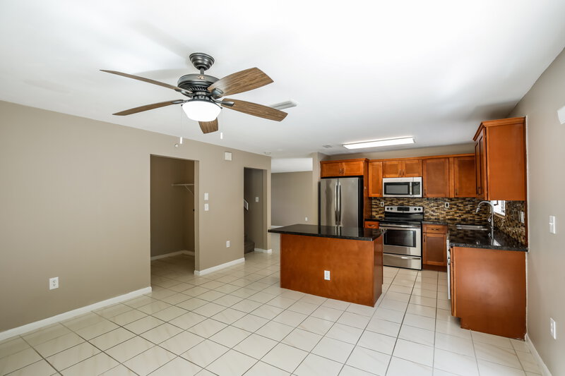 3,625/Mo, 10445 SW 158th Pl Miami, FL 33196 Family Room View