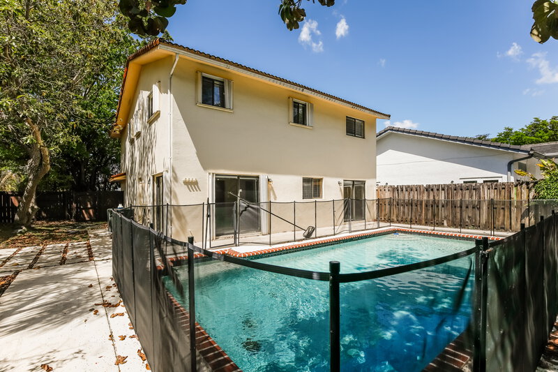 3,625/Mo, 10445 SW 158th Pl Miami, FL 33196 Rear View