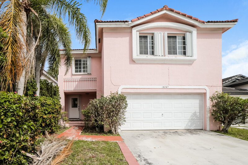 2,965/Mo, 14247 SW 177th St Miami, FL 33177 External View