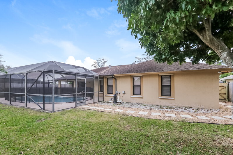 3,735/Mo, 13751 Exotica Ln Wellington, FL 33414 Rear View 2