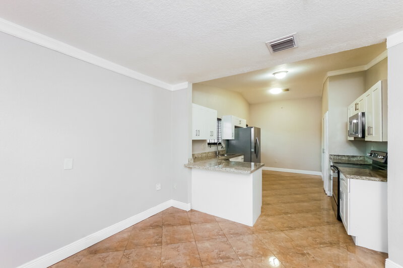 3,285/Mo, 12743 SW 207th Ter Miami, FL 33177 Dining Room View